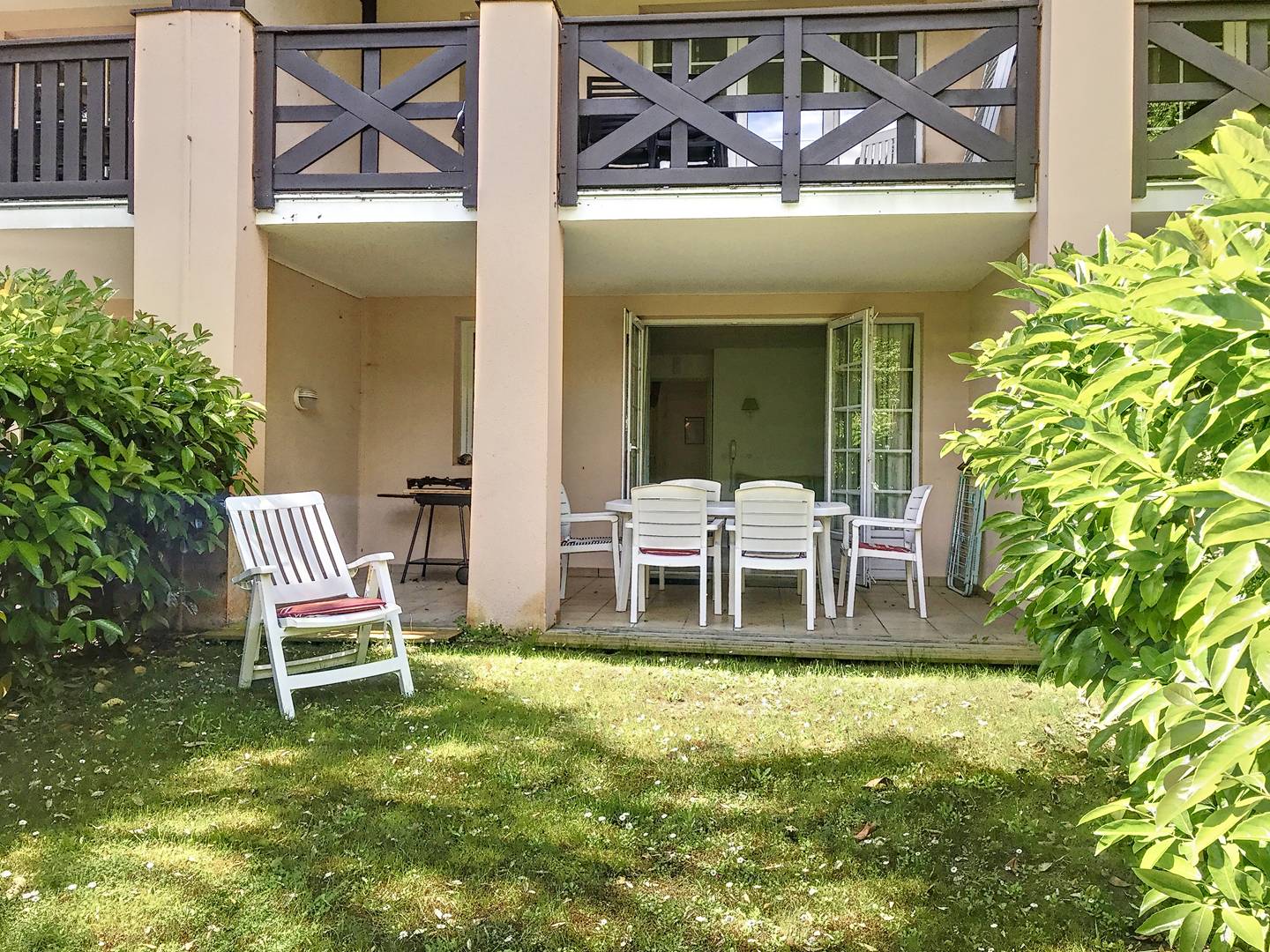 MOLIETS PLAGE, T2+cabine, résidence avec piscine