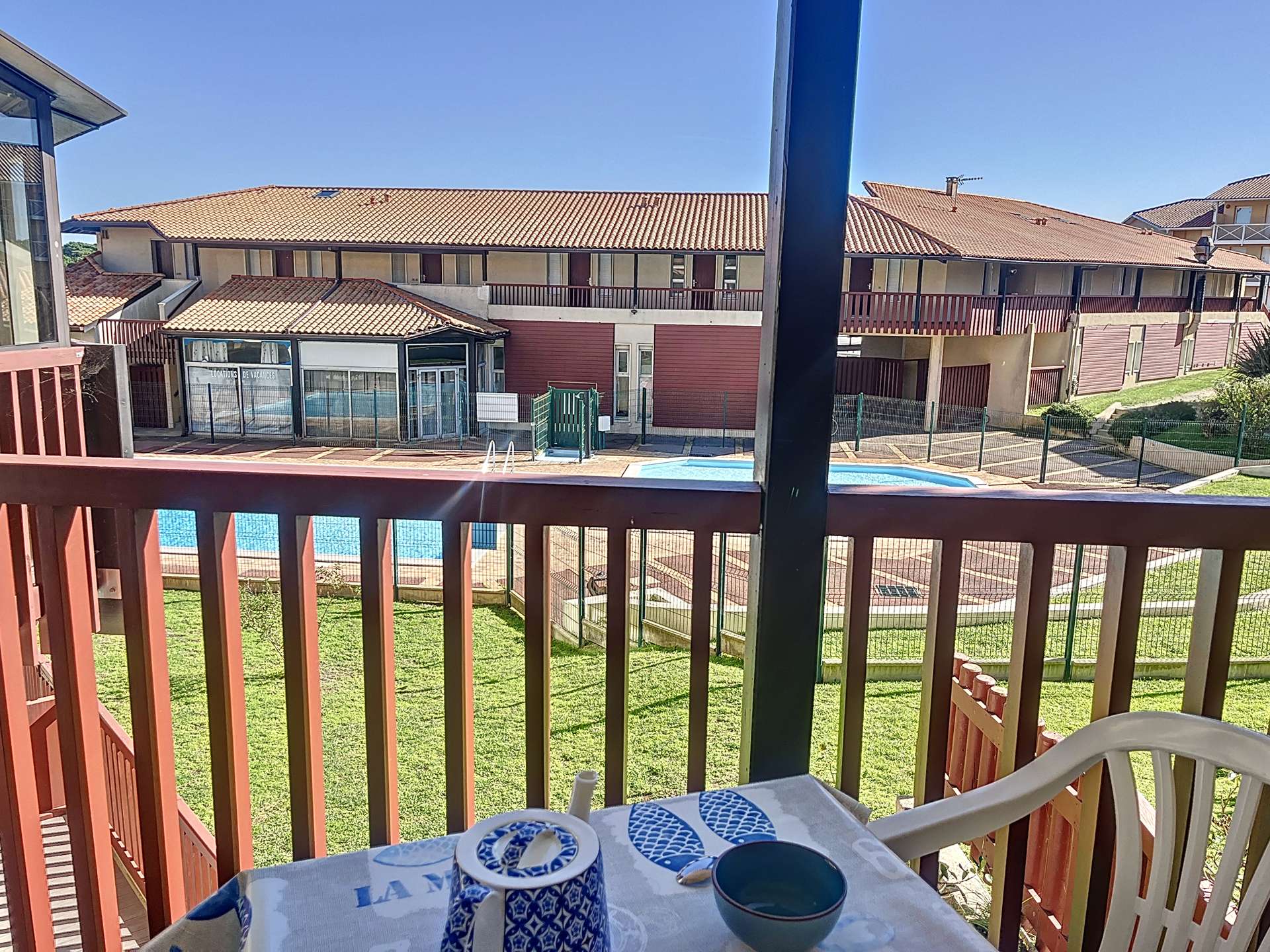 VIEUX BOUCAU, appartement pour 4, piscine et lac
