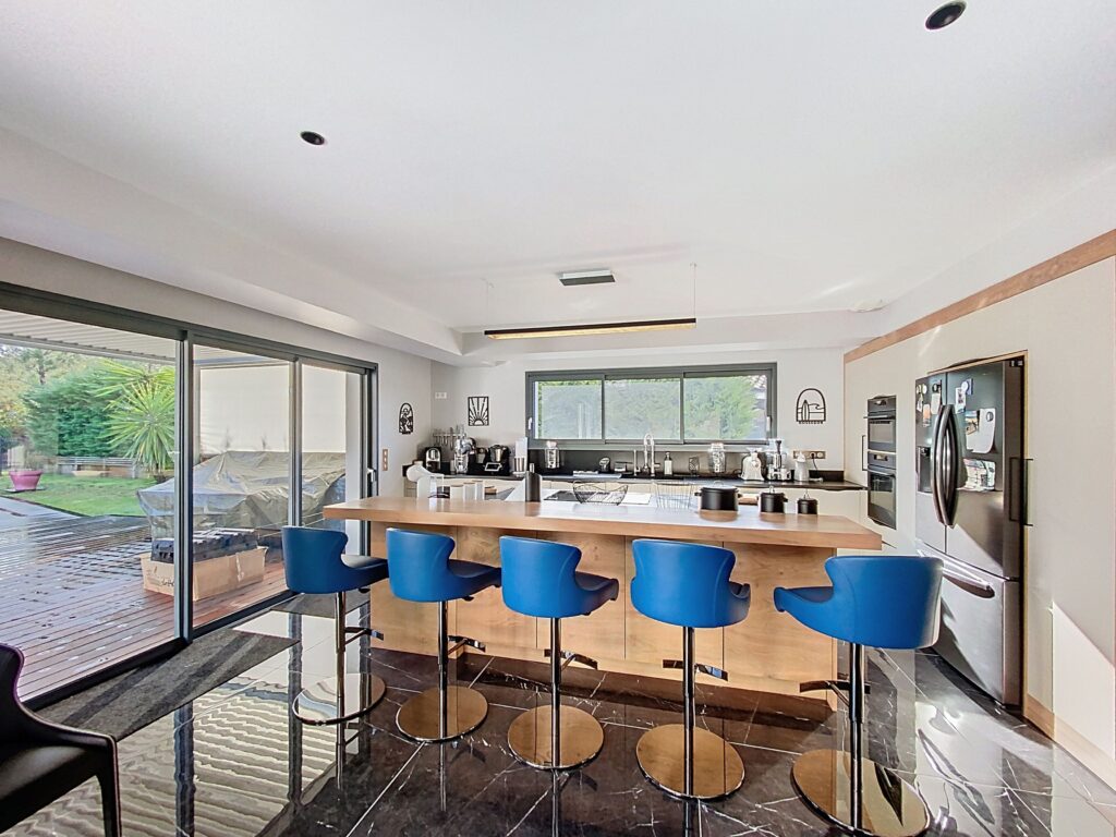 42814cb5 6519 40a1 9810 3b63af741870