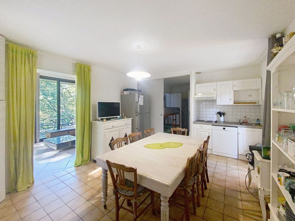 6a854f47 7f64 4bd0 bd51 33b255466f72