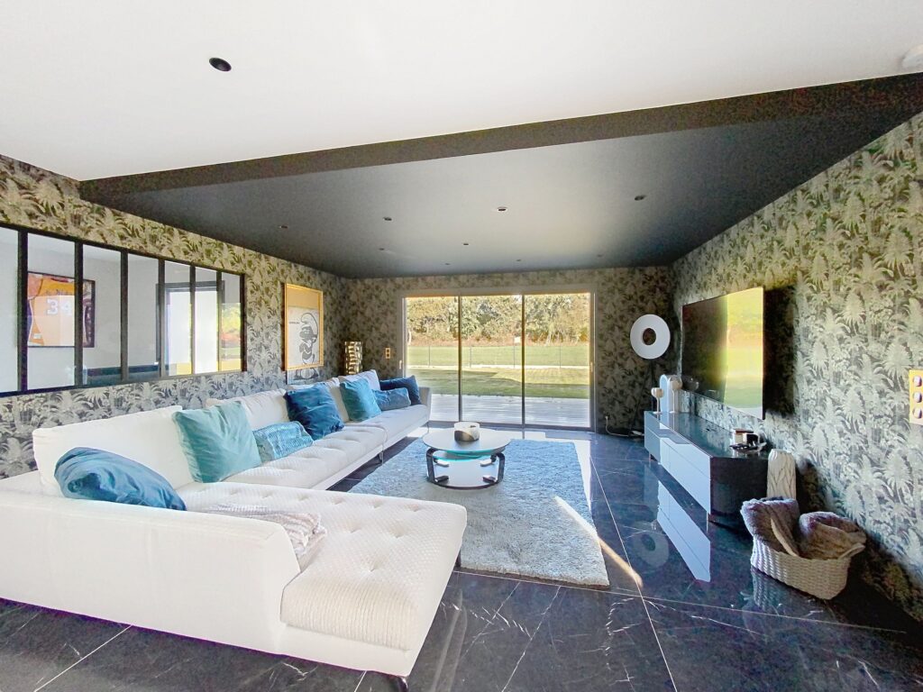 915232d8 f11f 42c4 a312 006d6474a5d5