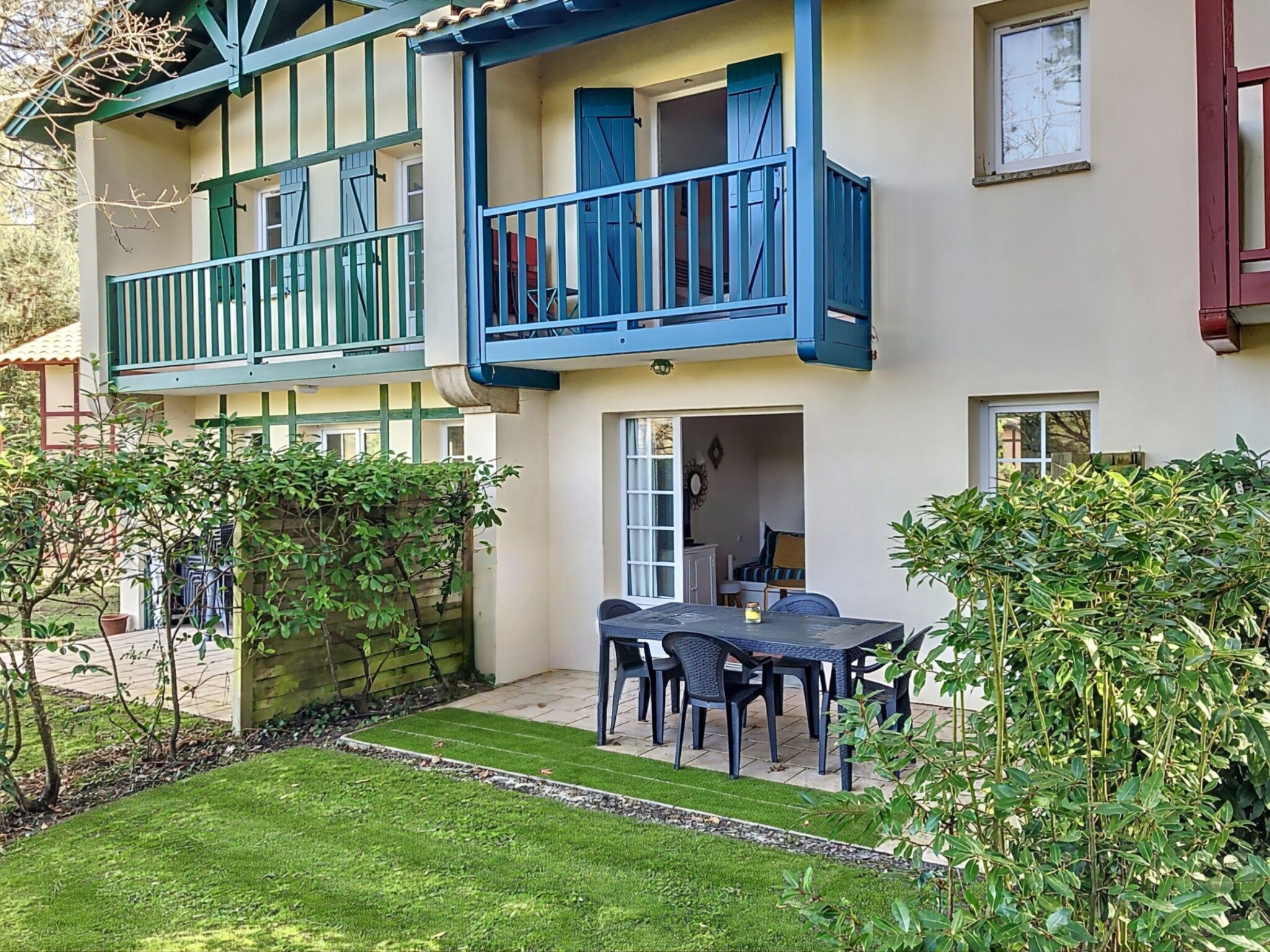 MOLIETS PLAGE - Maison sur le Golf rénovée, meublée à deux pas de l'Océan